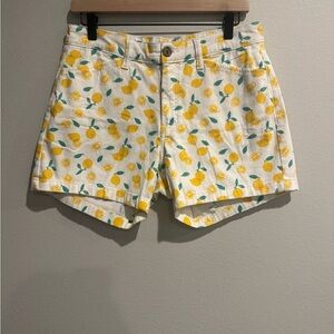 St. John's Bay Lemon Pattern Women's Shorts